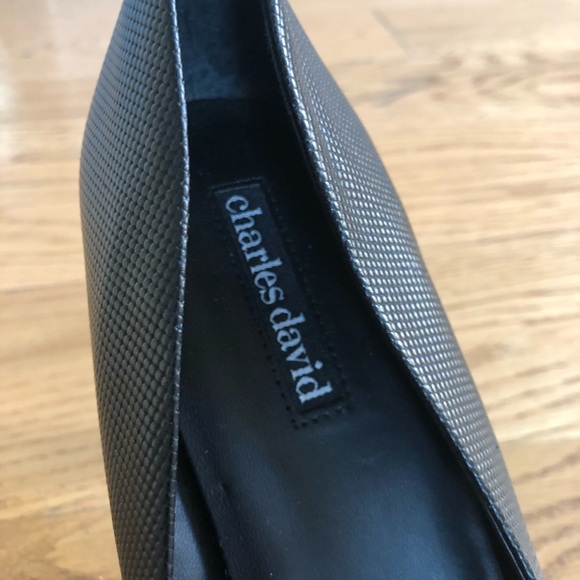 charles david black pump 8 - Picture 4 of 5